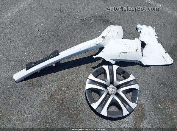 JTMZFREV0JJ729156 2018 TOYOTA LE White Vista del cuadro de instrumentos