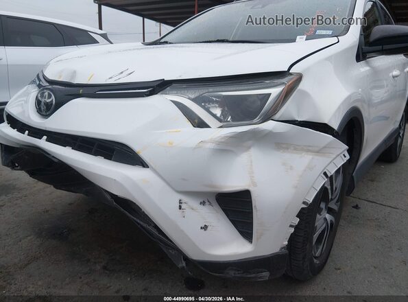 JTMZFREV0JJ735409 2018 TOYOTA LE Белый Вид спереди