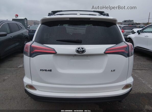 JTMZFREV0JJ735409 2018 TOYOTA LE Белый 