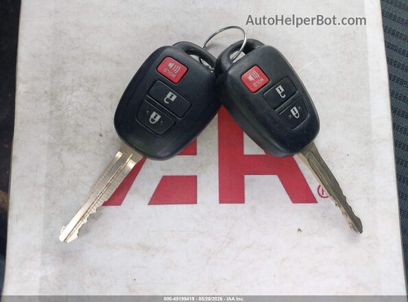 JTMZFREV1JJ739503 2018 TOYOTA RAV4 Blue Առջևի վահանակի տեսք