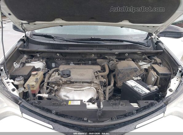 JTMZFREV4GJ093835 2016 TOYOTA LE White Вид ззаду
