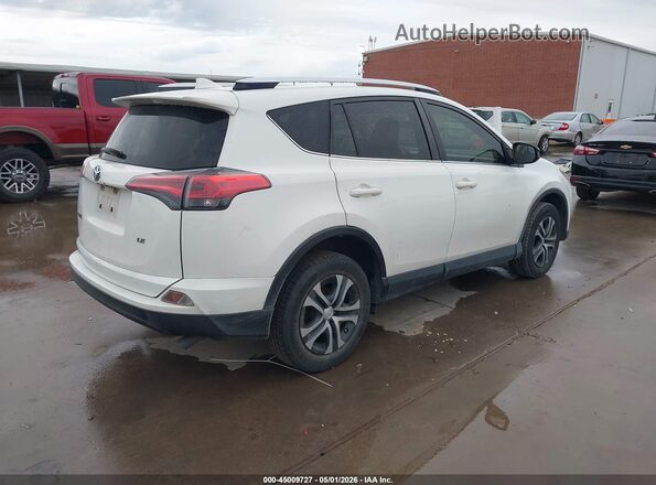 JTMZFREV4GJ093835 2016 TOYOTA LE White Задня права чверть