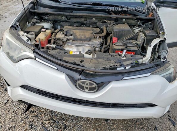 JTMZFREV6HJ702232 2017 TOYOTA RAV White 