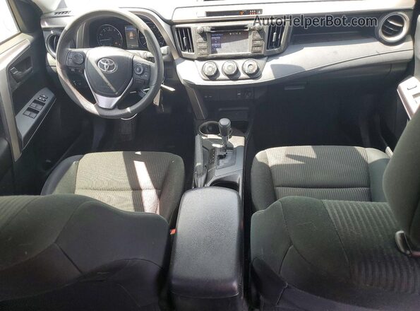 JTMZFREV7JD127319 2018 TOYOTA RAV4 Silver Вид панелі приладів