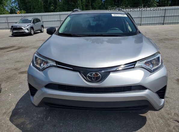 JTMZFREV7JD127319 2018 TOYOTA RAV4 Silver Вид спереду