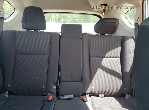 JTMZFREV7JD127319 2018 TOYOTA RAV4 Silver Вид задніх сидінь