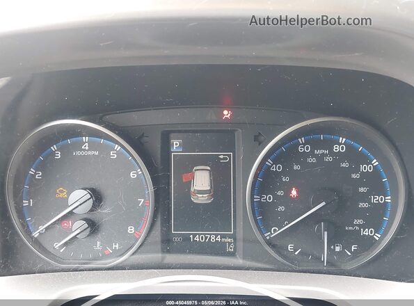 JTMZFREV7JJ735049 2018 TOYOTA LE Blue Vista de los asientos traseros