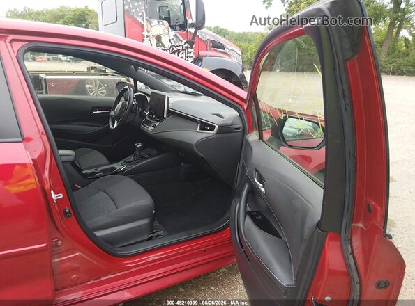 JTND4MBE1P3200332 2023 TOYOTA COROLLA Red Widok wnętrza z przodu