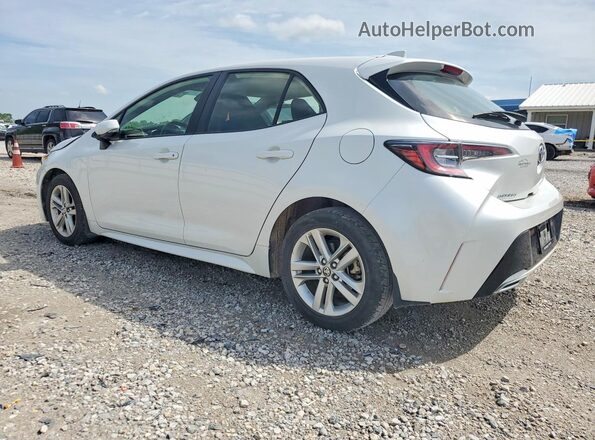 JTND4MBE8M3127035 2021 TOYOTA COROLLA White 
