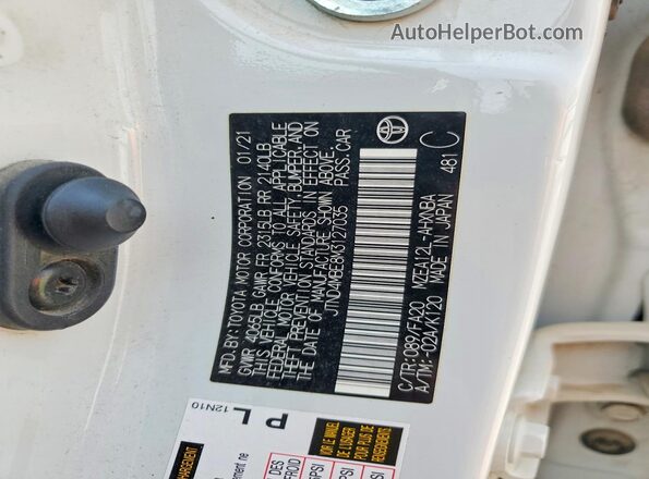 JTND4MBE8M3127035 2021 TOYOTA COROLLA White 