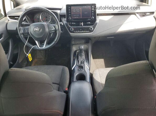 JTND4MBE8M3127035 2021 TOYOTA COROLLA White 