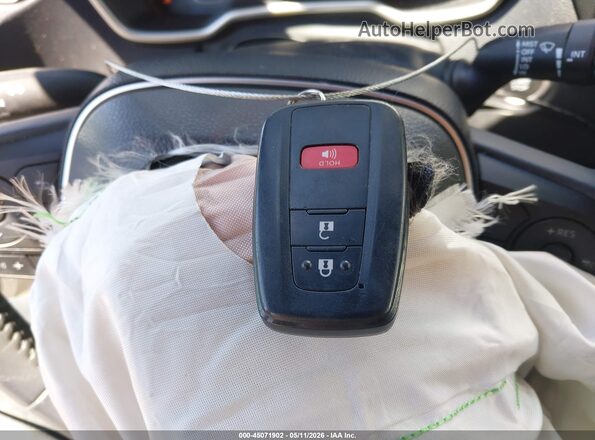JTNK4RBE4K3015804 2019 TOYOTA LL Белый Вид панели приборов