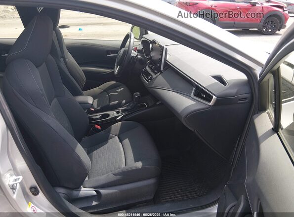 JTNK4RBEXK3007142 2019 TOYOTA COROLLA Серебряный Вид салона спереди