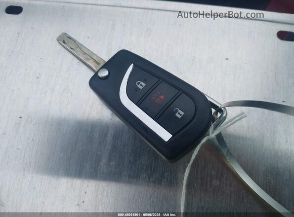 JTNKHMBX2J1011253 2018 TOYOTA LE Red Առջևի վահանակի տեսք