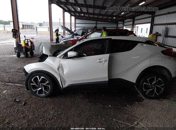 JTNKHMBX3J1006949 2018 TOYOTA LE Белый Вид задней части салона
