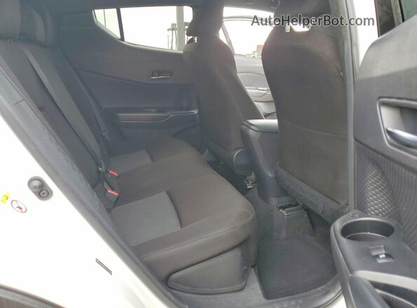 JTNKHMBX3K1035014 2019 TOYOTA C-HR White 