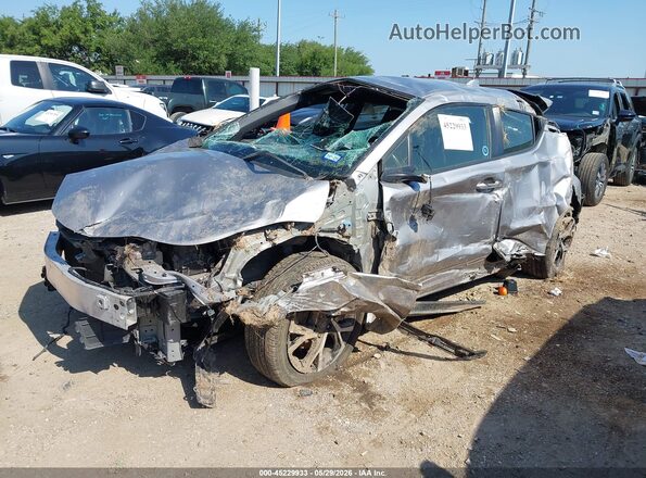 JTNKHMBX3K1060799 2019 TOYOTA C-HR Silver Vista tres cuartos delantera izquierda