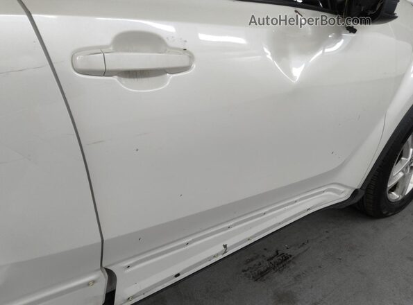 JTNKHMBX3M1105954 2021 TOYOTA C-HR White 