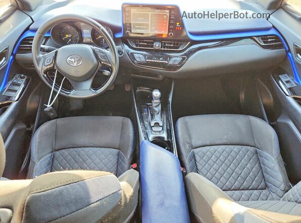 JTNKHMBX8M1126217 2021 TOYOTA C-HR Gray Widok deski rozdzielczej