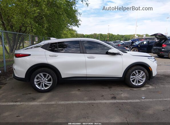 KL47LAE26RB021324 2024 BUICK OTHER White Widok wnętrza z tyłu