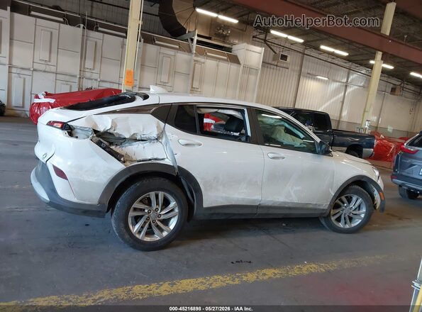 KL47LAE27RB136207 2024 BUICK OTHER White უკანა სალონის ხედი