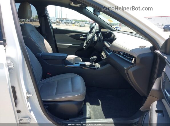 KL47LCE23RB025343 2024 BUICK OTHER White Вид салону спереду