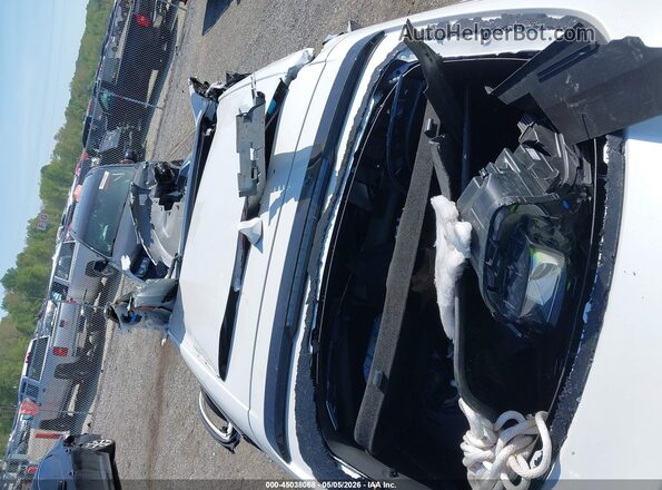 KL47LCEP8SB086396 2025 BUICK OTHER White Առջևի վահանակի տեսք