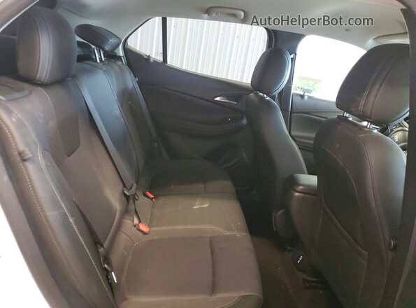 KL4AMBS20RB217496 2024 BUICK ENCORE White Вид задньої частини салону