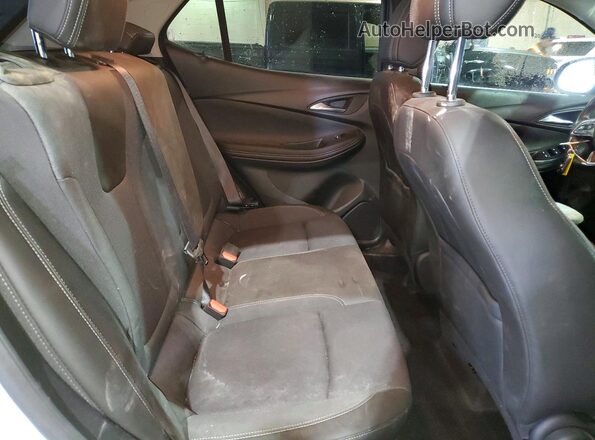 KL4AMBS21RB165716 2024 BUICK ENCORE White Widok wnętrza z tyłu