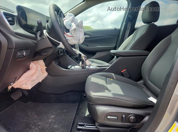 KL4AMBSLXTB069079 2026 BUICK ENCORE Silver Widok wnętrza z przodu