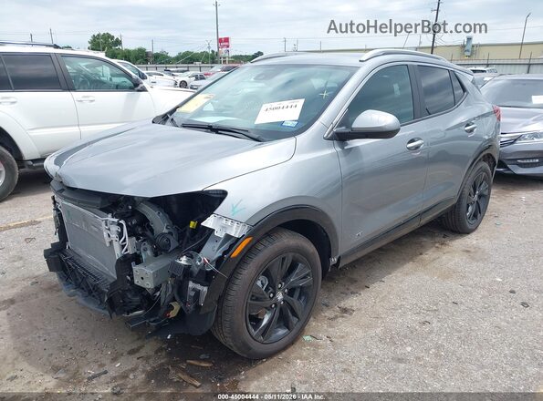 KL4AMDSL3TB036582 2026 BUICK ENCORE Gray Передня ліва чверть