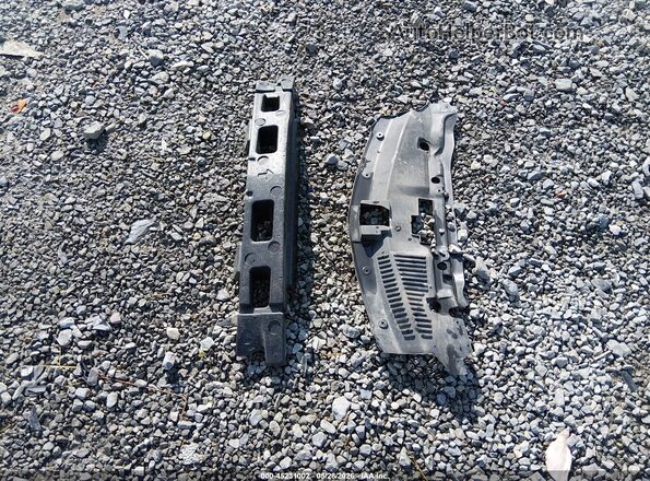 KL4CJ2SM2KB723310 2019 BUICK ENCORE Silver Instrument cluster view