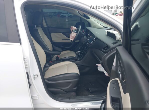 KL4CJASB1HB042640 2017 BUICK ENCORE White წინა სალონის ხედი