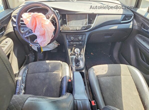 KL4CJASB1KB846749 2019 BUICK ENCORE Серебряный Вид панели приборов