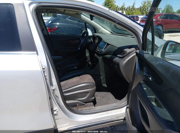 KL4CJASB4KB714763 2019 BUICK ENCORE Silver Widok wnętrza z przodu
