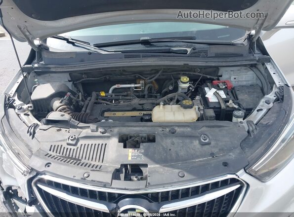 KL4CJASB7JB543859 2018 BUICK ENCORE Silver Widok z tyłu