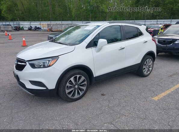 KL4CJASB8MB323537 2021 BUICK ENCORE White Vista tres cuartos delantera izquierda