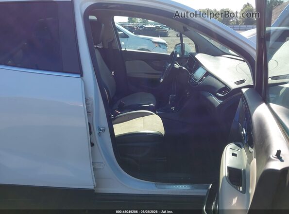 KL4CJASB9KB810355 2019 BUICK ENCORE White Սալոնի դիմացի տեսք