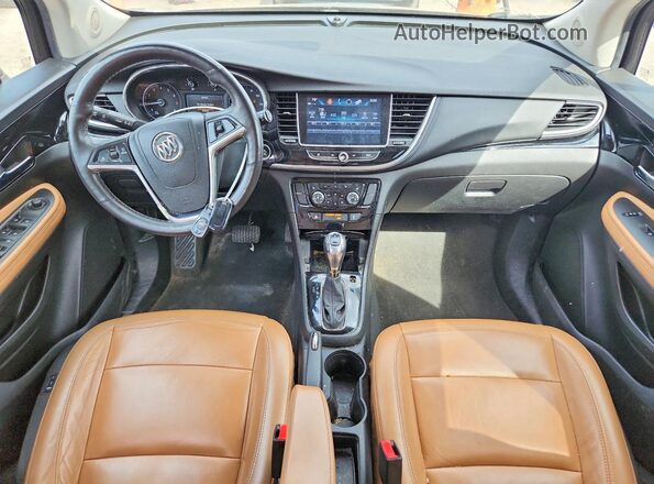KL4CJCSB9HB219947 2017 BUICK ENCORE Burgundy Вид панелі приладів