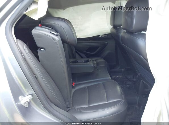 KL4CJCSM1KB810010 2019 BUICK ENCORE Silver Widok naklejki z numerem VIN