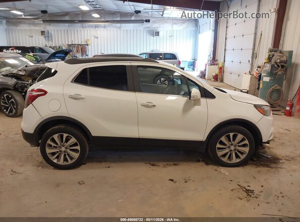 KL4CJESB7KB892819 2019 BUICK ENCORE White Widok wnętrza z tyłu