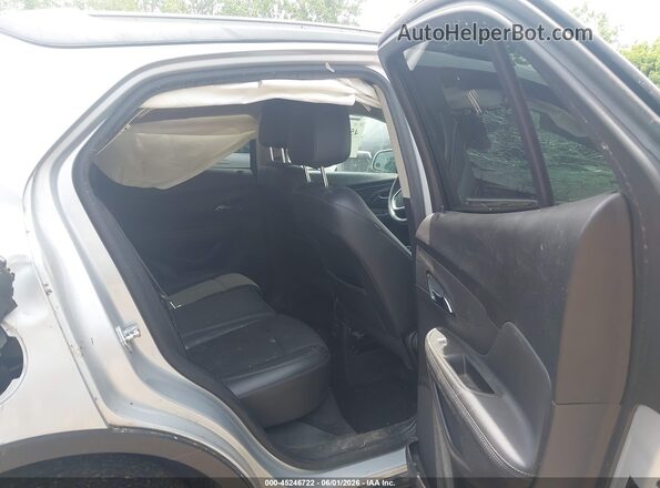 KL4CJESM2NB530158 2022 BUICK ENCORE Silver Vista de la etiqueta del VIN
