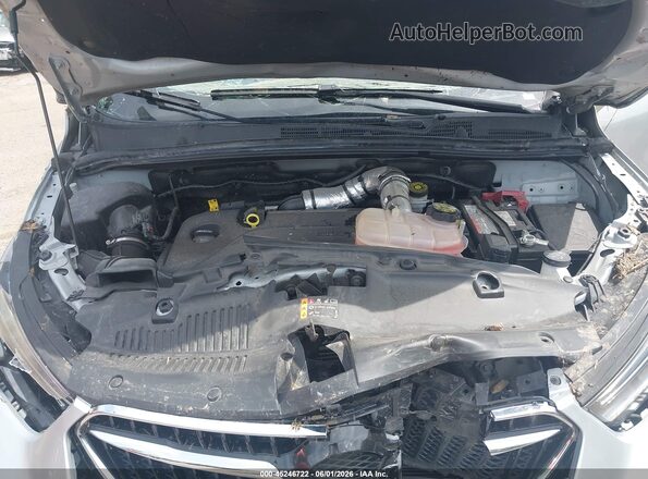 KL4CJESM2NB530158 2022 BUICK ENCORE Silver Vista trasera