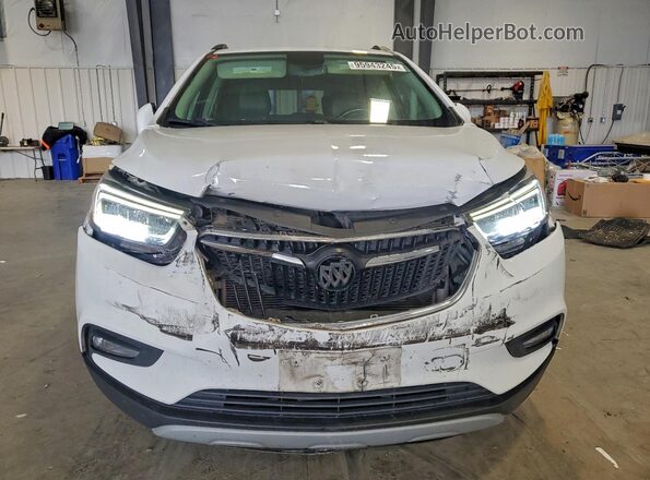 KL4CJGSB2LB060222 2020 BUICK ENCORE White Դիմացի տեսք