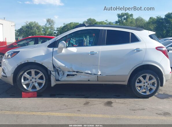 KL4CJHSB0JB535417 2018 BUICK ENCORE White Սալոնի 360 աստիճան տեսք