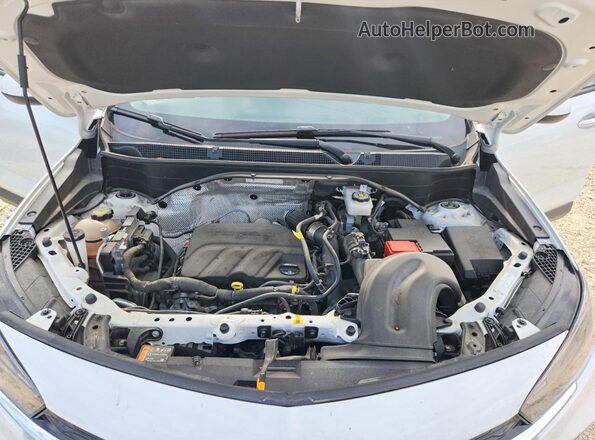 KL4MMBS20PB011458 2023 BUICK ENCORE White ძრავის განყოფილების ხედი