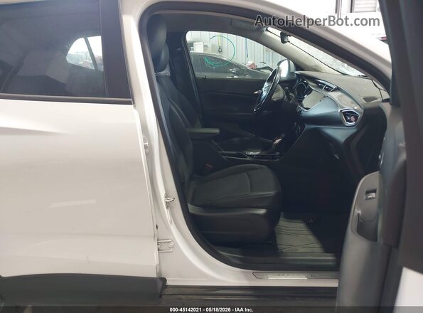 KL4MMBS28LB107686 2020 BUICK ENCORE White Вид салону спереду
