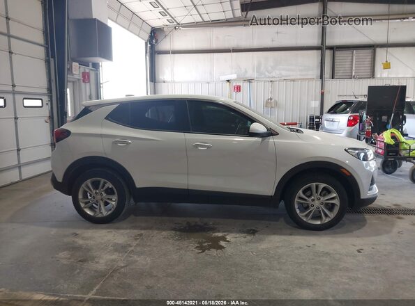KL4MMBS28LB107686 2020 BUICK ENCORE White Вид задньої частини салону