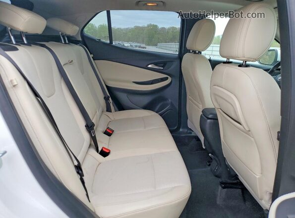 KL4MMESL7LB095525 2020 BUICK ENCORE White Rear seats view