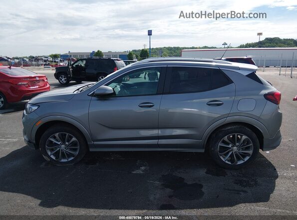 KL4MMESLXPB126305 2023 BUICK ENCORE Gray Вид задньої частини салону